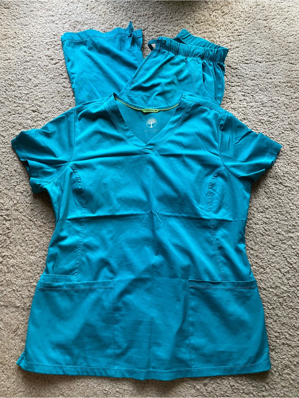 healing hands Teal V-Neck Short Sleeve Scrub Top